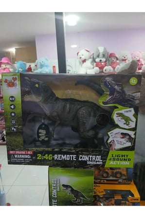 2.4 Ghz Büyük Boy Uzaktan Kumandalı Buhar Çıkartan Pilli Dinazor (Kutu Ölçü 27Cm/38Cm)