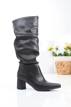 Fermuarsız Kadın Diz Altı Büzgülü Pileli Topuklu Çizme