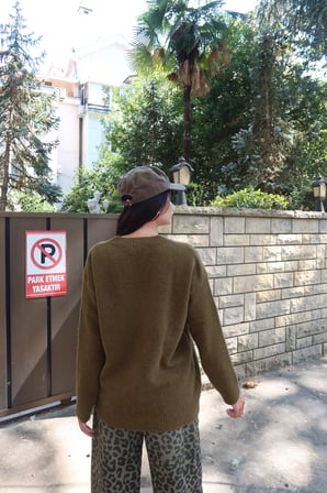 V Yaka Oversize Triko Kazak — Yeşil