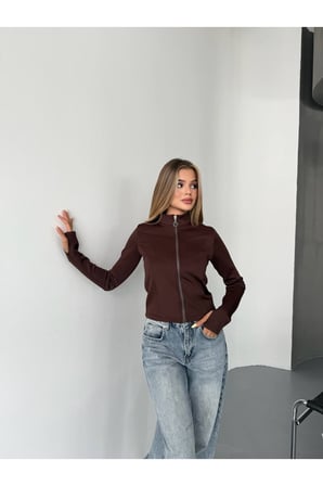 Dalgıç Kumaş Cepli Fermuarlı Parmak Geçmeli Crop Kahve
