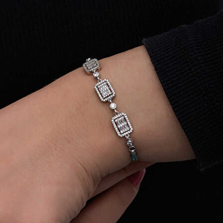 925 Ayar ​Gümüş Baget Taşlı Kadın Bileklik