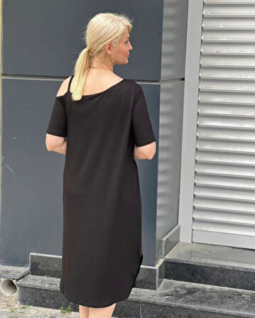 Buyers Butik Kadın Viskon Kumaş Omuzda Toka Detaylı Kısa Kollu Elbise