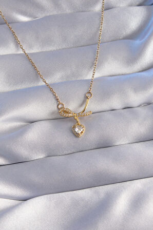 Buyers Butik 316L Çelik Zincir Gold Renk Zirkon Taşlı Yarım Fiyonk Kalp Kolye
