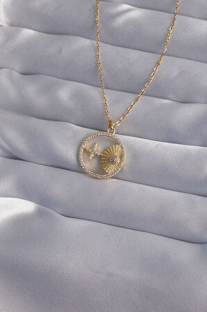 Buyers Butik 316L Çelik Zincir Gold Renk Zirkon Taşlı Yıldız Figürlü Oval Kolye