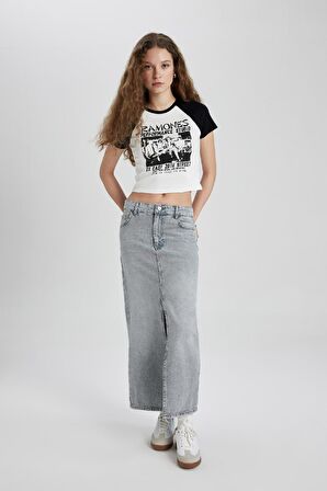 DeFacto Ramones Fitted Bisiklet Yaka Fitilli Kaşkorse Kısa Kollu Tişört C4439AX24SMWT32