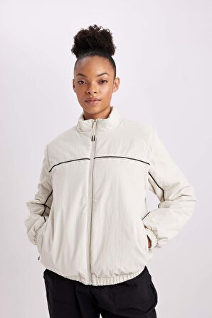 DeFactoFit Su İtici Mont Rüzgar Geçirmez Dik Yaka Çıkarılabilir Kol Detaylı Cepli Astarlı B2419AX24SPBG721