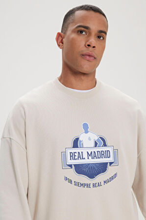 Oversize Fit Bol Kesim Real Madrid Lisanslı Pamuklu Bisiklet Yaka Sweatshirt