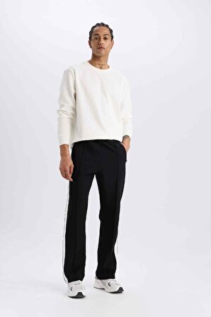 DeFactoFit Sporcu Jogger Eşofman Altı Standart Fit Standart Paça Beli Lastikli Cepli D1957AX24AUBK81