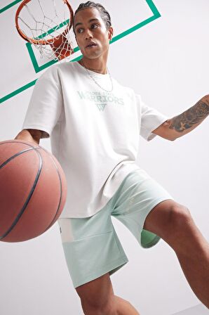DeFactoFit NBA Golden State Warriors Oversize Geniş Kalıp Bisiklet Yaka Sırt Baskılı Kısa Kollu Tişört D8611AX25SPBG662