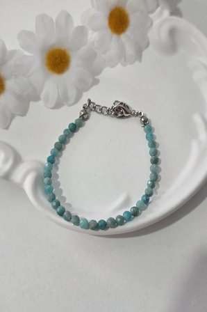 Serti̇Fi̇Kali 3 Mm Amazoni̇T Doğaltaş Bi̇Lekli̇K
