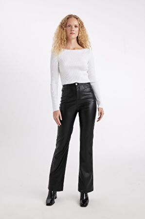 DeFacto Slim Fit Dar Kesim Kayık Yaka Basic Düz Triko Kazak C7299AX24WNER103