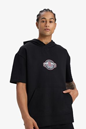 DeFactoFit NBA Houston Rockets Oversize Geniş Kalıp Kapüşonlu Sırt Baskılı Kısa Kollu Tişört D9898AX25SPBK81