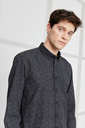Erkek Beyaz-siyah Slim Fit Dar Kesim Düğmeli Yaka Pamuklu Baskılı Gömlek
