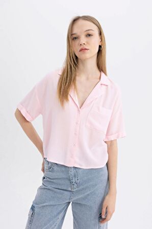 DeFacto Coool Oversize Geniş Kalıp Pijama Yaka Kısa Kollu Gömlek C3751AX24SPPN99