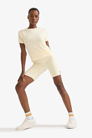 DeFactoFit Standart Fit Bisiklet Yaka Sporcu Kısa Kollu Tişört D2296AX25SPYL239