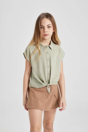 DeFacto Kız Çocuk Cropped Fit Kısa Kollu Gömlek C0819A824SMGN497