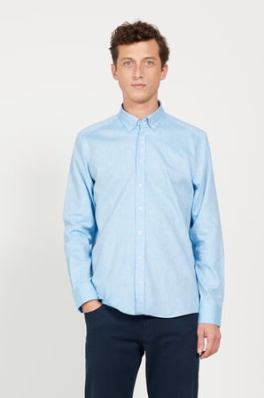 Erkek Mavi Slim Fit Dar Kesim Düğmeli Yaka Pamuklu Armürlü Keten Gömlek