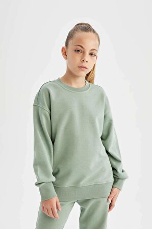 DeFacto Kız Çocuk Relax Fit Bisiklet Yaka Basic Okul Sweatshirt A2797A824AUGN1129