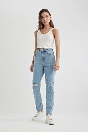 DeFacto Mary Vintage Straight Fit Yırtık Detaylı Yüksek Bel Paça Ucu Kesik Bilek Boy Jean Yıkamalı Pantolon C1317AX24SMNM85