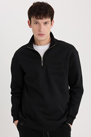 DeFacto Comfort Regular Fit Rahat Kalıp Dik Yaka Fermuarlı Baskılı Sweatshirt B0254AX24AUBK81