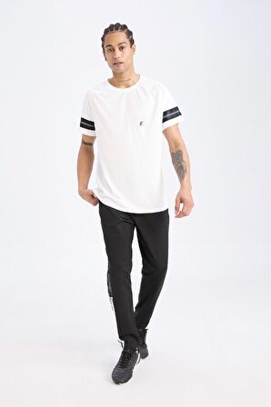 DeFactoFit Sporcu Jogger Eşofman Altı Slim Fit Dar Kesim Standart Paça Skuba Dalgıç Kumaş D0670AX24AUBK81