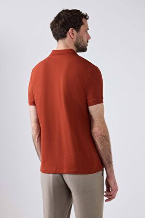 Regular Fit Kiremit Pike Dokulu %100 Pamuk Kıvrılmaz Polo Yaka Nakışlı T-shirt 4HC14ORT51000