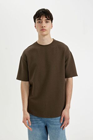DeFacto Comfort Regular Fit Rahat Kesim Bisiklet Yaka Waffle Kumaş Pamuklu Kısa Kollu Basic Düz Tişört B4443AX24SPBN574