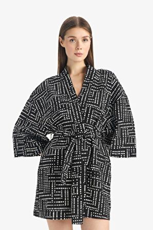DeFacto Regular Fit Desenli Kuşaklı Pamuklu Kimono-Fall in Love D0453AX25SPBK27
