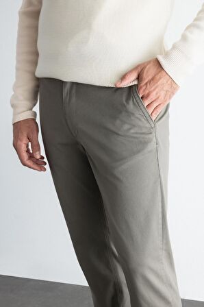 DeFacto Kanvas Chino Pantolon Standart Kalıp 4 Cepli Pamuklu Esnek Düz Paça C9440AX24AUKH398