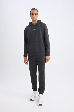 DeFactoFit Standart Fit Kapüşonlu Arma Baskılı Kanguru Cepli Skuba Dalgıç Kumaş Sporcu Sweatshirt D1892AX24AUAR231