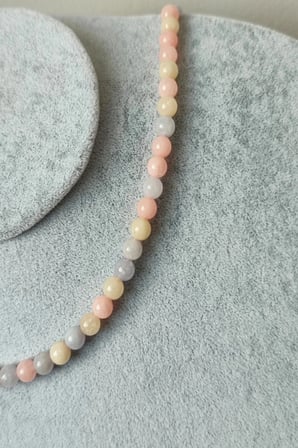 6 MM MORGANİT DOĞALTAŞ KOLYE