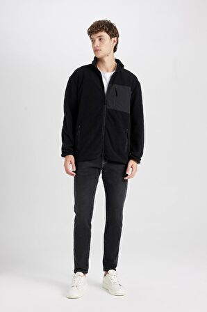 Regular Fit Dik Yaka Fermuarlı Cepli Polar Hırka