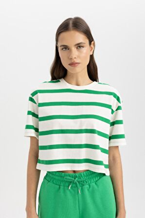 DeFacto Boxy Fit Çizgili Bisiklet Yaka Basic Kısa Kollu Tişört C6199AX24SMGN689