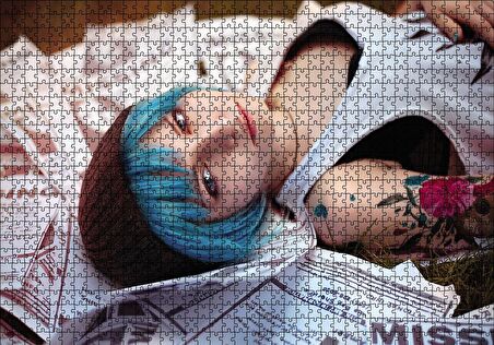 Cakapuzzle  Gazete Küpürleri Üstünde Life is Strange Max Puzzle Yapboz MDF Ahşap