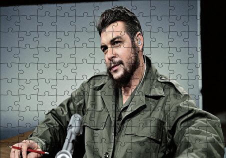 Cakapuzzle  Che Guevara Yeşil Parkasıyla Radyo Konuğu Puzzle Yapboz MDF Ahşap