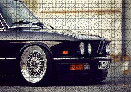 Cakapuzzle  BMW E 28 Siyah Sağ Ön Detay Puzzle Yapboz MDF Ahşap