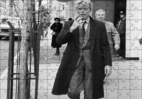 Cakapuzzle  David Bowie Sigara İçiyor Siyah Beyaz Puzzle Yapboz MDF Ahşap