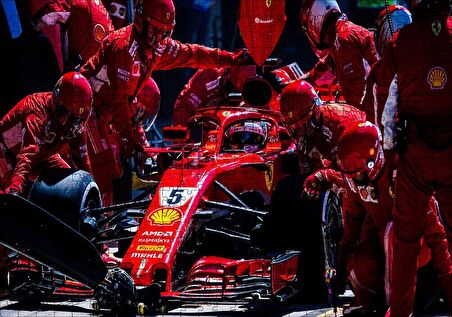 Cakapuzzle  Ferrari F1 Formula 1 Pit Stop Görseli Puzzle Yapboz MDF Ahşap