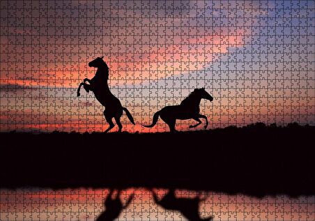 Cakapuzzle Günbatımında Kızıl Gökler ve Bir Çift At Puzzle Yapboz MDF Ahşap
