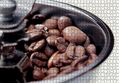 Cakapuzzle Kahve Değirmeni ve Çekirdekler Yakın Çekim Puzzle Yapboz MDF Ahşap