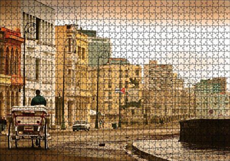 Cakapuzzle Küba'da Tenha Bir Cadde Puzzle Yapboz MDF Ahşap