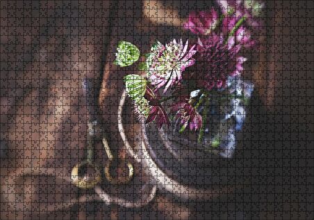 Cakapuzzle Mor Yeşil Çiçekler Flu İp ve Makas Arka Plan Puzzle Yapboz MDF Ahşap