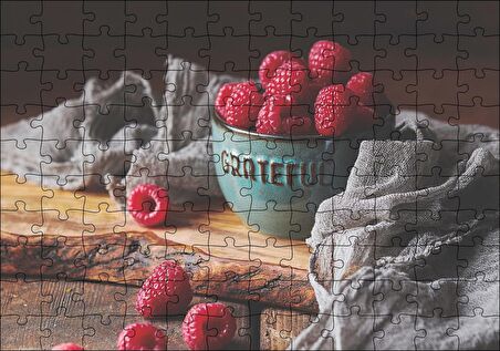 Cakapuzzle Yeşil Kasede Ahududular ve Gri Tül Puzzle Yapboz MDF Ahşap