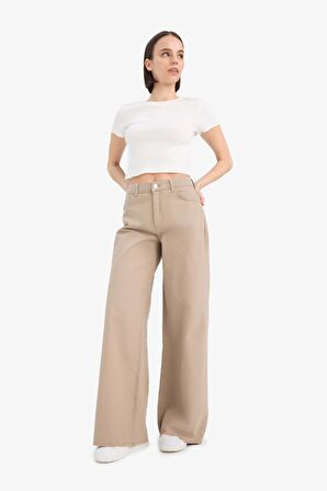 DeFacto Wide Leg Gabardin Pantolon Geniş Paça Normal Bel Standart Boy Cepli E4381AX25SPBG644