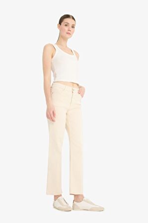 Comfort Straight Yüksek Bel Bilek Boy Jean Pantolon