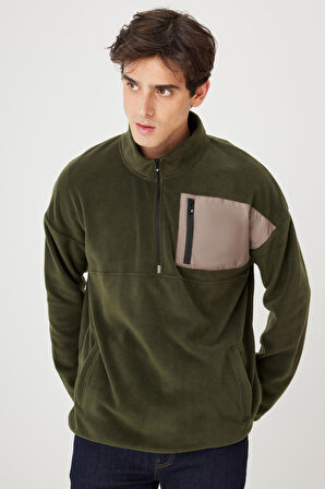 Erkek Haki Oversize Bol Kesim Bato Yaka Cep Detaylı Fermuarlı Soğuk Geçirmez Polar Sweatshirt