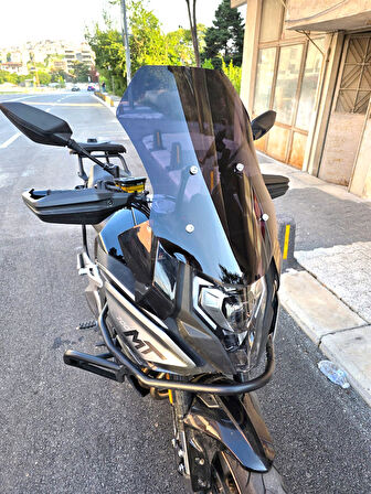MOTOCAM CF Moto 700 MT Siperlik Ön Cam 2024-2025 Model 56cm Siyah Renkli 4mm