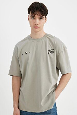 DeFacto Oversize Fit Bisiklet Yaka Baskılı Kısa Kollu Tişört C7163AX24SMGR321