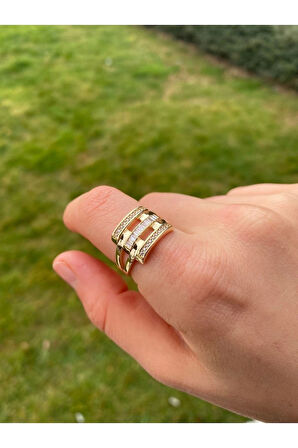 Taşlı Altın Yüzük