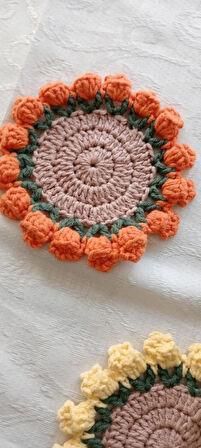 Amigurumi el örgüsü sepetli çiçek buketi bardak altlığı - Karanfil 7 parça